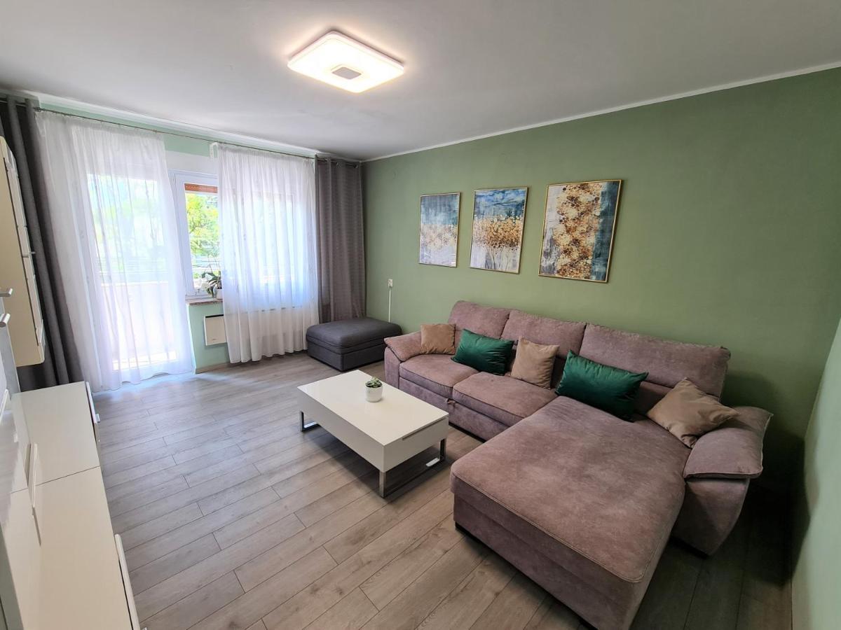 M & M Apartment Pula Zewnętrze zdjęcie
